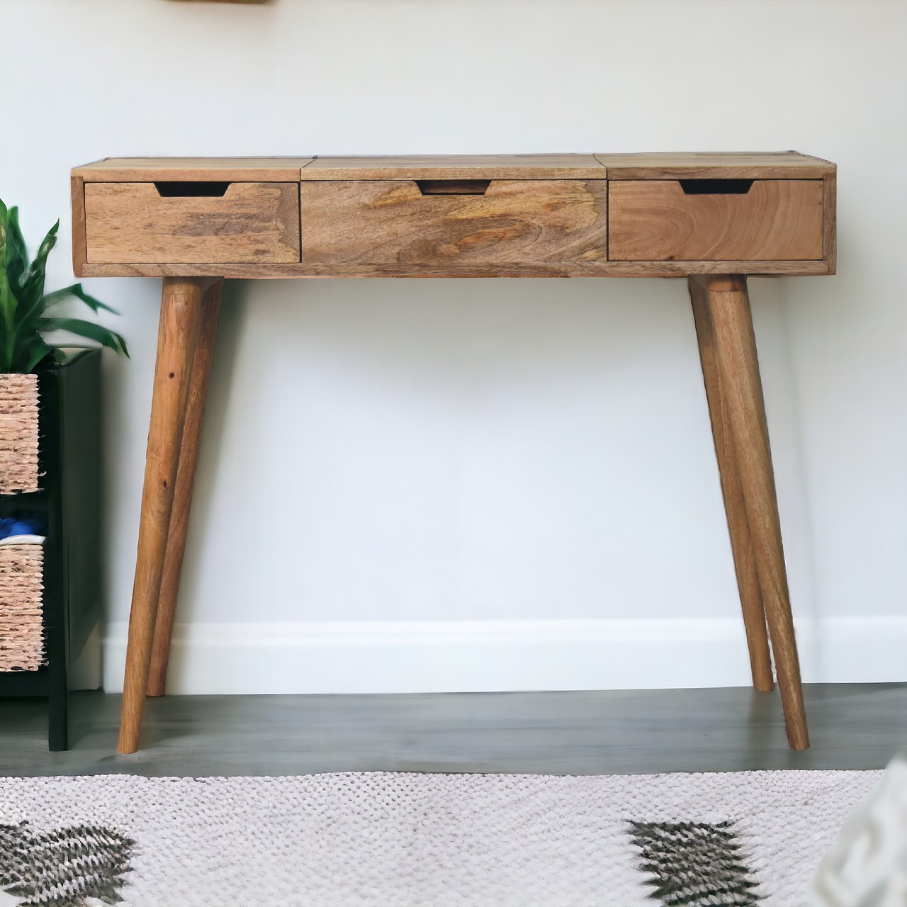 Oak-ish Dressing Table