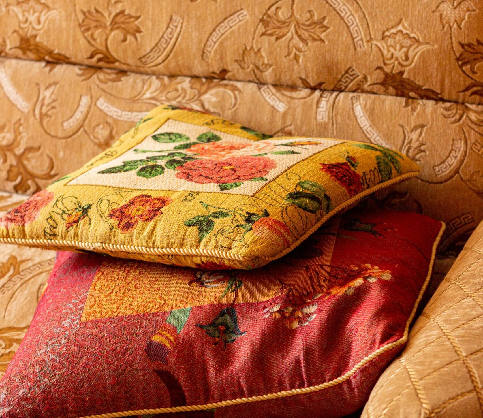 How to style living room around statement sofa