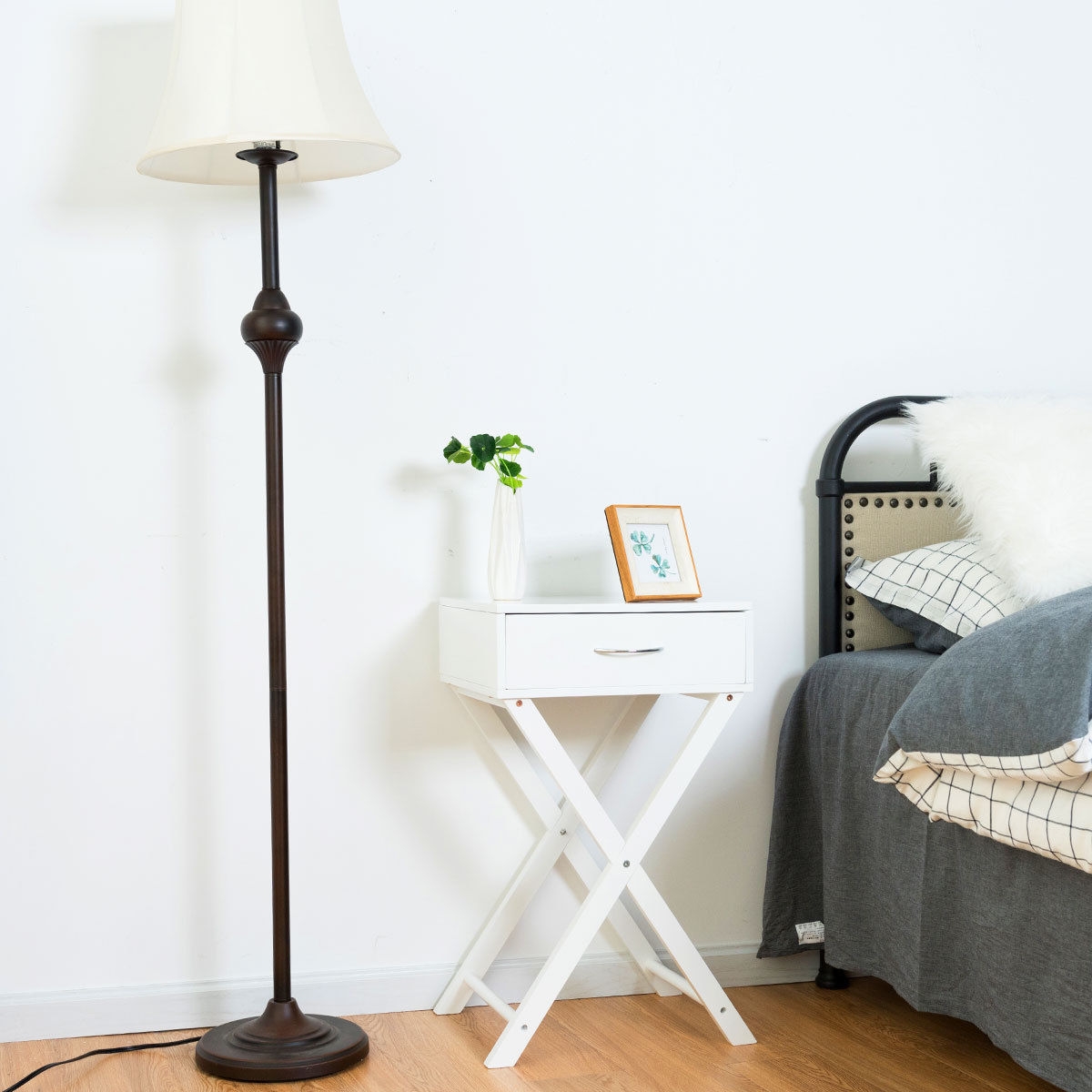 Modern X-Shape Accent Side End Table-Black - Image 3