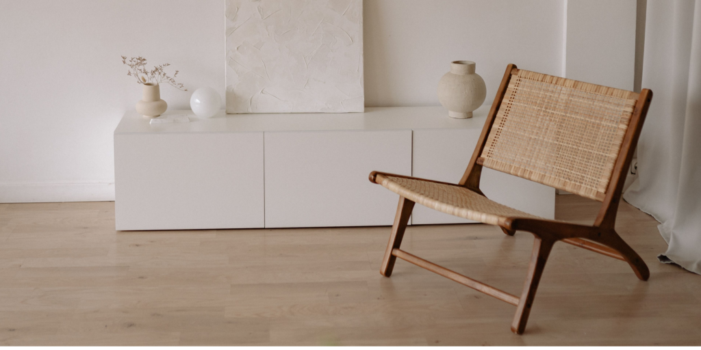 How to Choose an Accent Chair That Actually Works With Your Room
