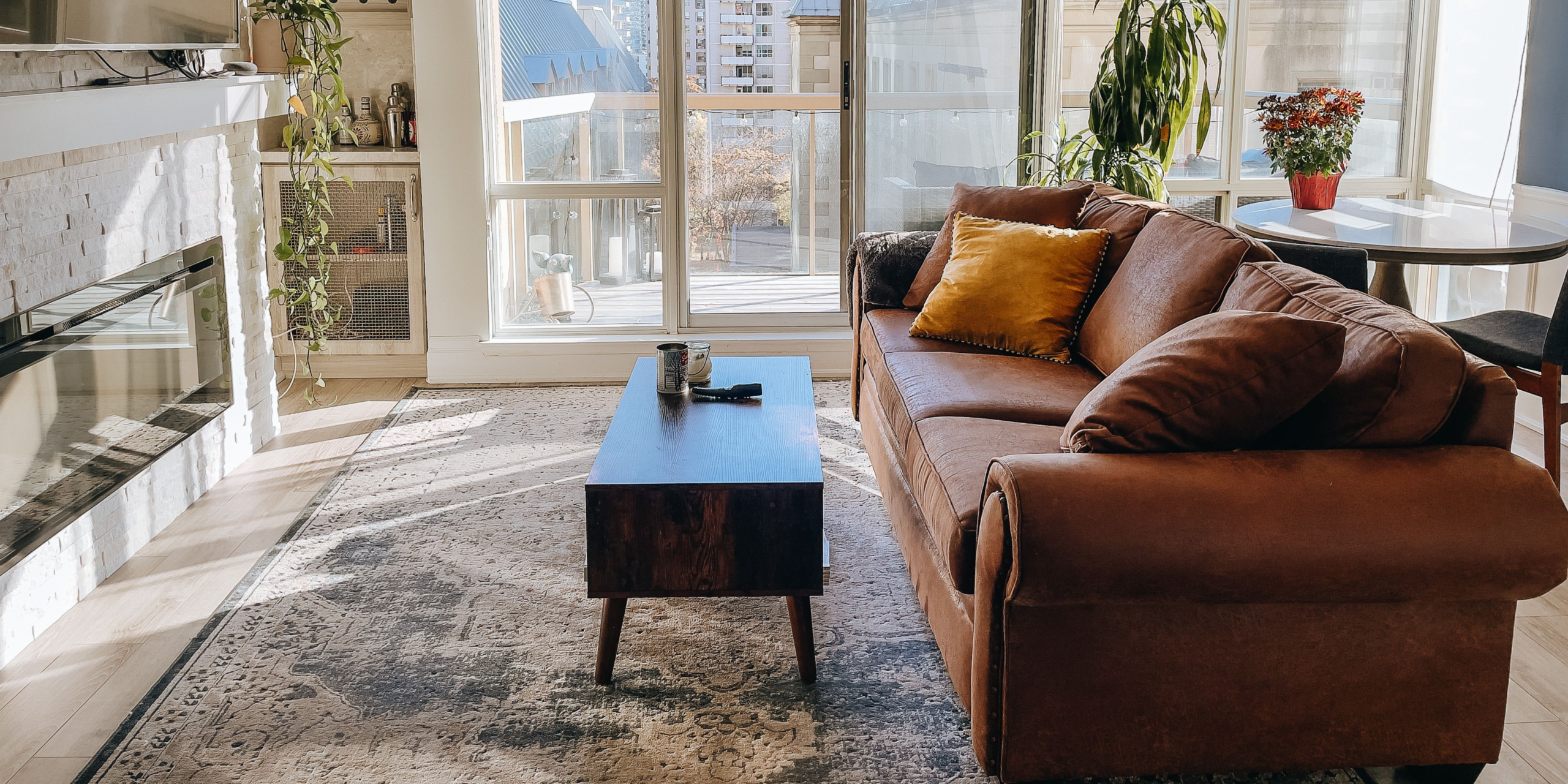 Mid-Century Modern on a Budget: How to Get the Look Without Overspending