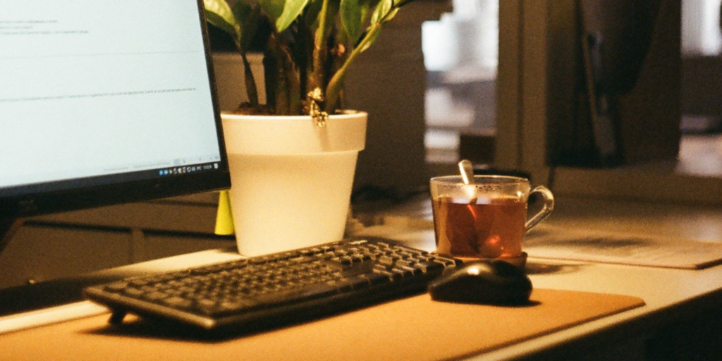 Home Office Furniture: A Complete Buying Guide